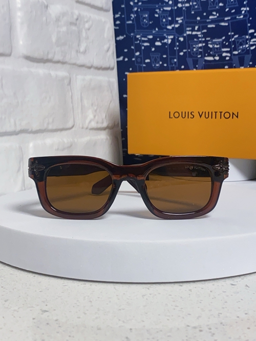 ルイヴィトンサングラス背面デザイン